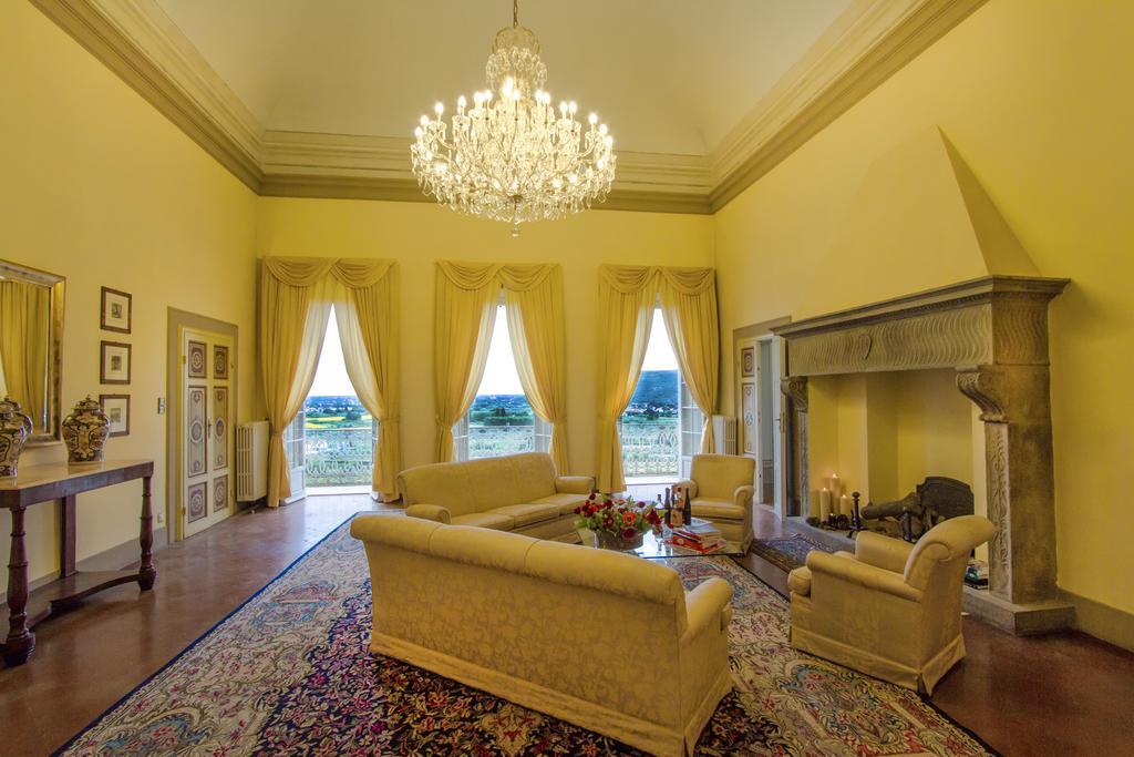 Villa Alta - Residenza D'Epoca Con Piscina Сан-Джулиано-Терме Экстерьер фото