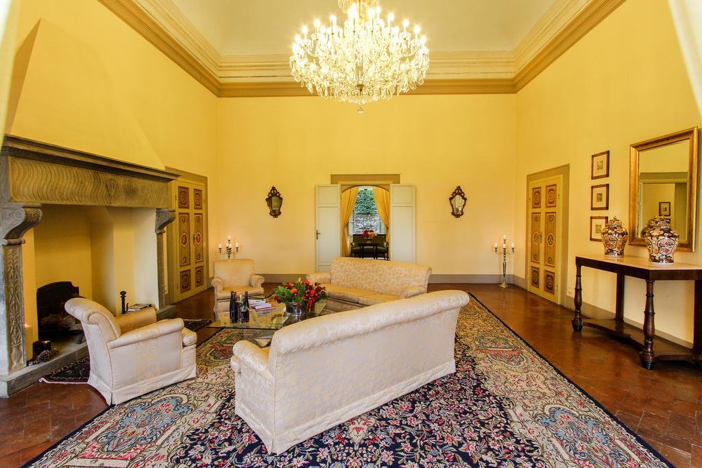 Villa Alta - Residenza D'Epoca Con Piscina Сан-Джулиано-Терме Экстерьер фото